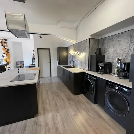 Lägenhet The Onyx Glow- 99m2 Designer Loft