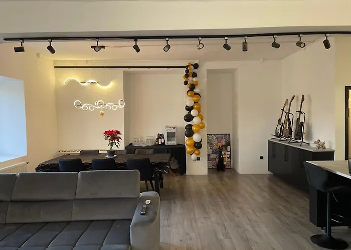 Апартаменты The Onyx Glow- 99m2 Designer Loft *