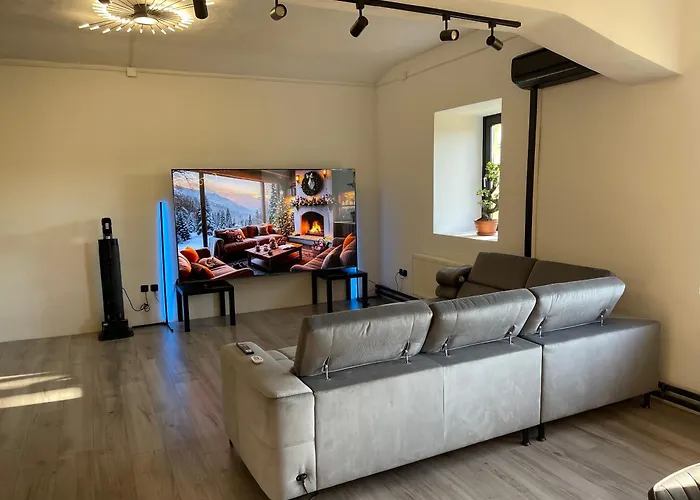 The Onyx Glow- 99m2 Designer Loft Любляна